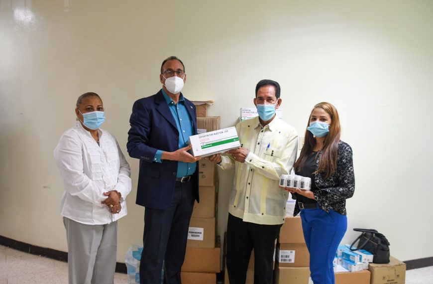 SRSND entrega insumos y medicamentos a hospital San Vicente de Paúl de SFM
