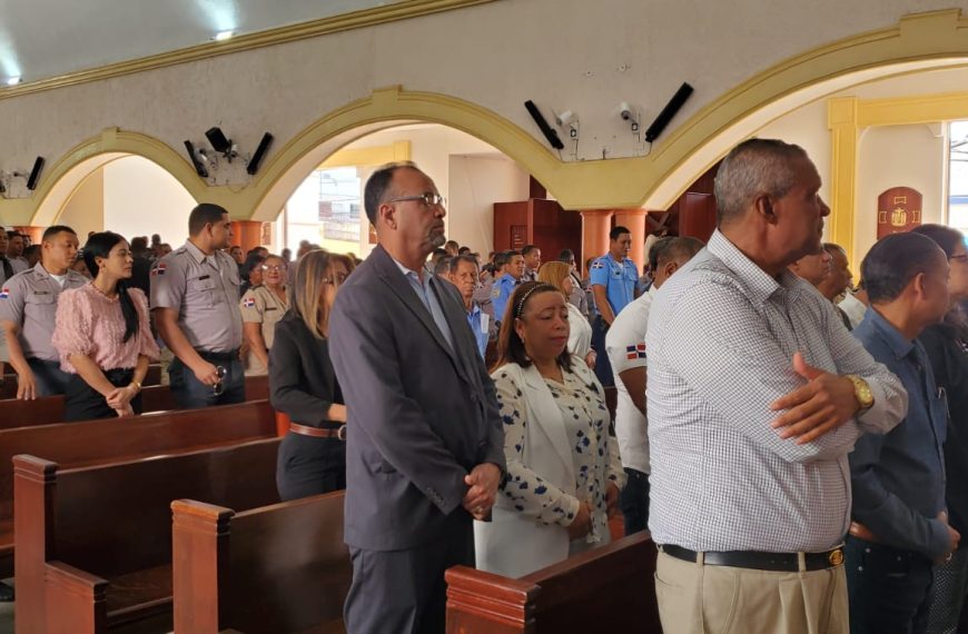 Director del SRSND felicita a la Policía Nacional en su 87 aniversario
