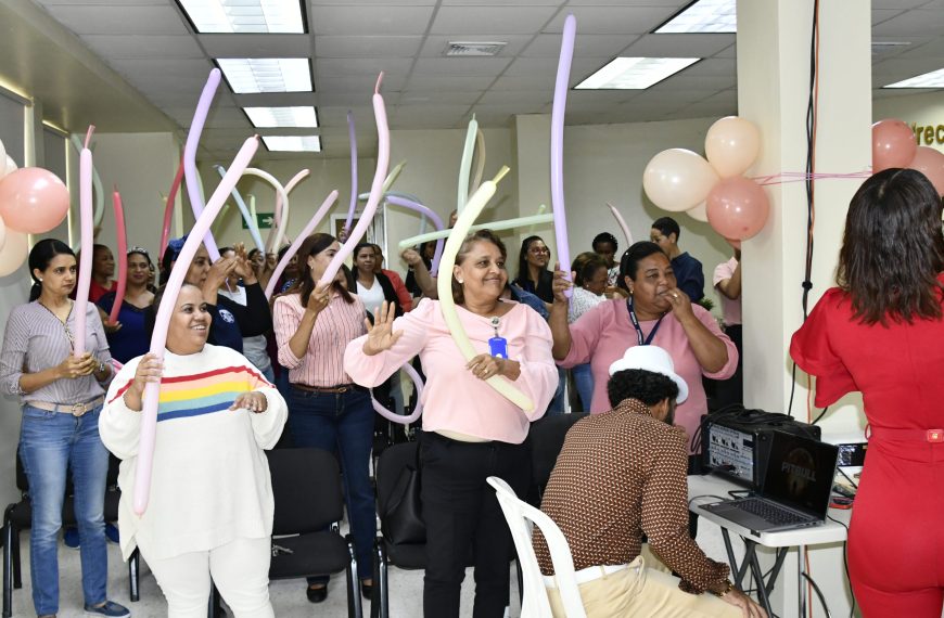 SRSND resliza actividad en honor a las madres trabajadoras