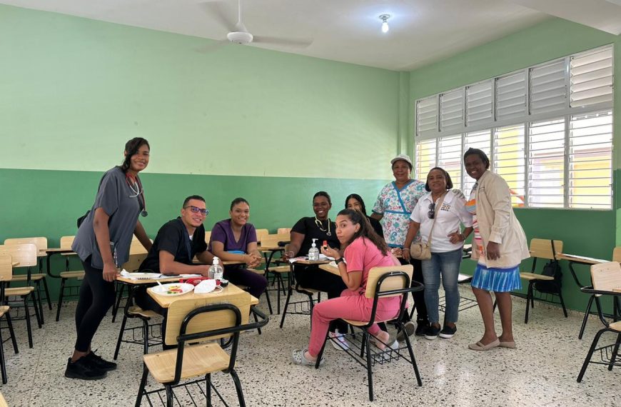 SRS Nordeste realiza operativo médico gratuito en Las Terrenas