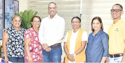 Director del SRSCNE se reúne con gremios de enfermería