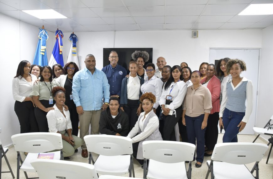 Titular del SRSCNE garantiza calidad en hospitales de Las Terrenas, El Lim&oacute;n y Saman&aacute;